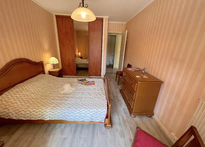 Appt 3 Pieces Avec Piscine Proche Centre Ville, 4 Couchages, Saint-raphael - Fr-1-226a-144 Apartamento Saint-Raphaël