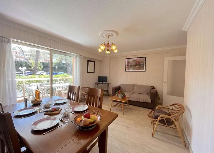 Appt 3 Pieces Avec Piscine Proche Centre Ville, 4 Couchages, Saint-raphael - Fr-1-226a-144 * Saint-Raphaël