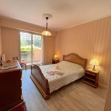 Appt 3 Pieces Avec Piscine Proche Centre Ville, 4 Couchages, Saint-raphael - Fr-1-226a-144 Апартаменты