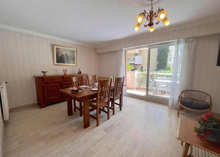 Appt 3 Pieces Avec Piscine Proche Centre Ville, 4 Couchages, Saint-raphael - Fr-1-226a-144 * Saint-Raphael (Var)